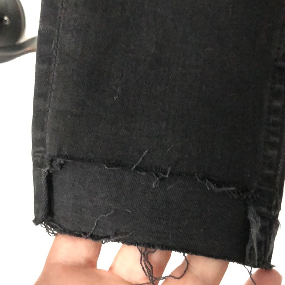 Distressed black jeans by Divided - Picture 6 of 8